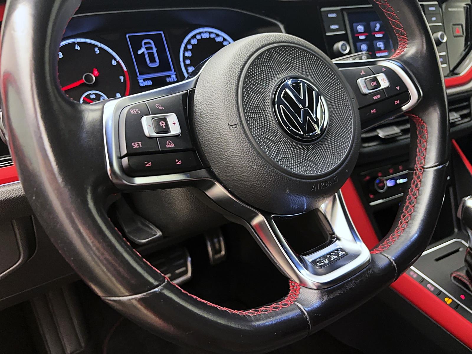 Volkswagen Polo 2.0 TSI DSG GTIACC PDC LED AppConnect Winter