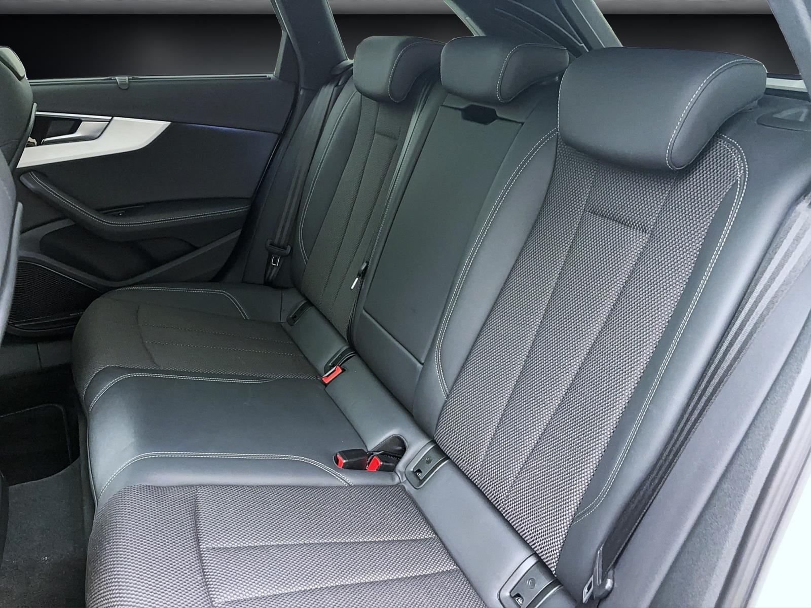 Audi A4 Avant 40 TDI S LINE PANO NAVI ACC MATRIX B&O