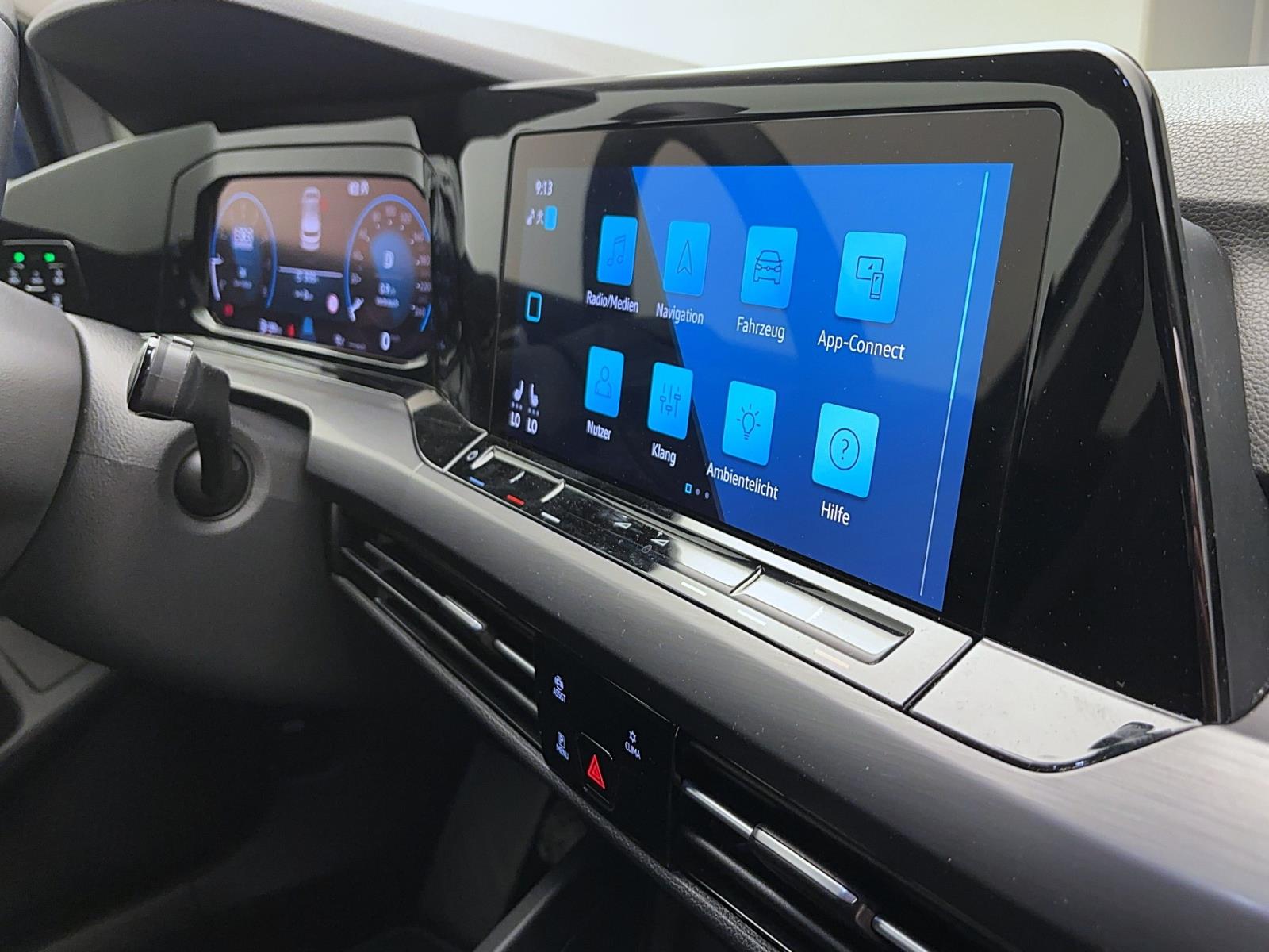 Volkswagen Golf 8 1.5 TSI StyleACC PDC Kamera Navi AppConnect LED+