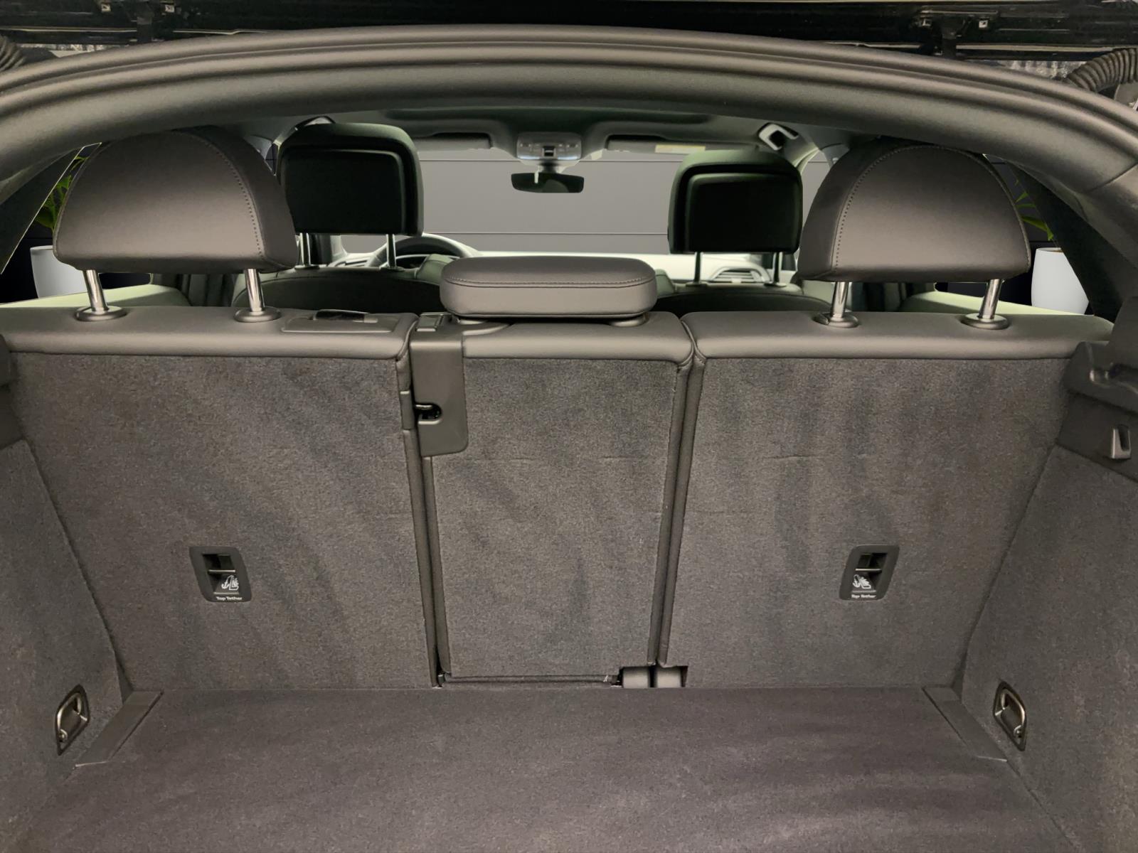 Audi RS Q3 Sportback Pano AHK ACC Kamera Matrix Navi Sonos
