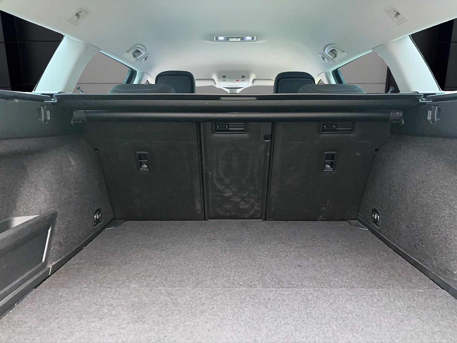 Volkswagen Passat Variant 1.4 TSI eHybrid DSG GTE AHK ACC ParkAssist Kamera LED Dynaudio