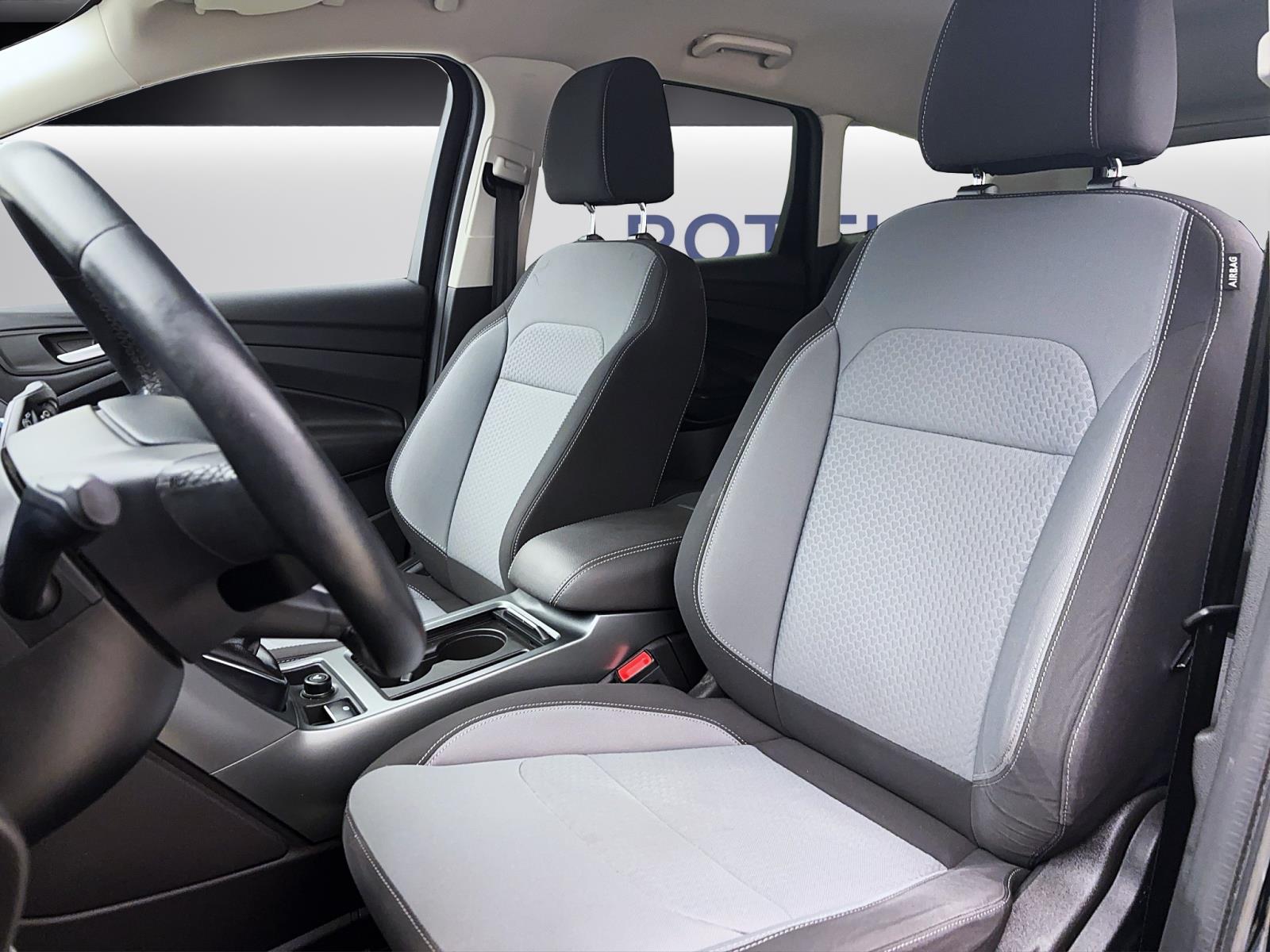 Ford Kuga 2.0 TDCi Business EditionPDC Navi Winter Tempo Klima