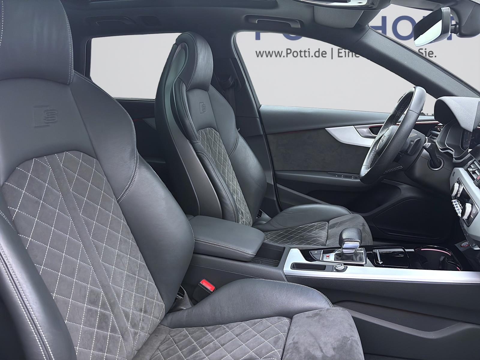 Audi S4 Avant PANO AHK NAVI MATRIX KAMERA