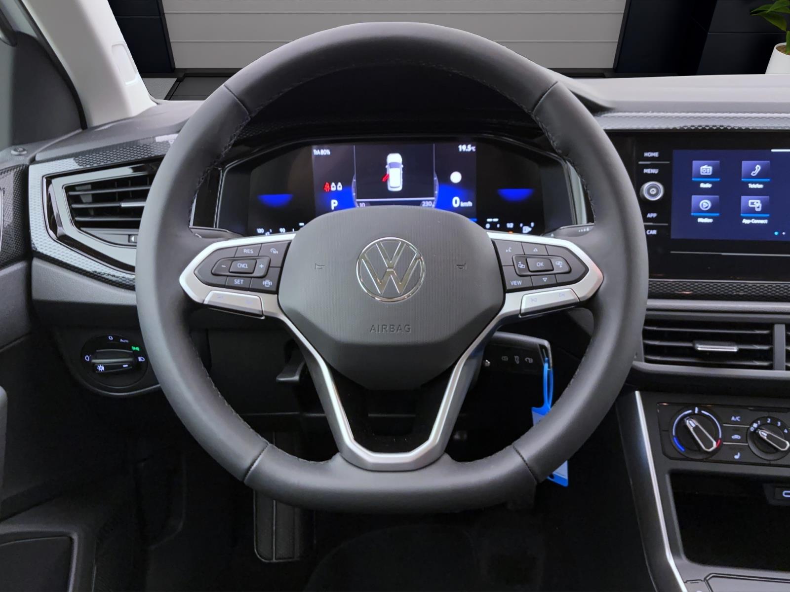 Volkswagen Polo 1.0 TSI DSG LIFE LED SITZHZG LANEASSIST