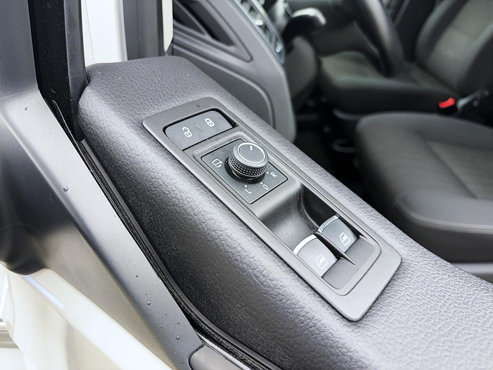 Volkswagen T6 Multivan Comfortline 2,0 DSG TDI AHK/Navi/Kamera