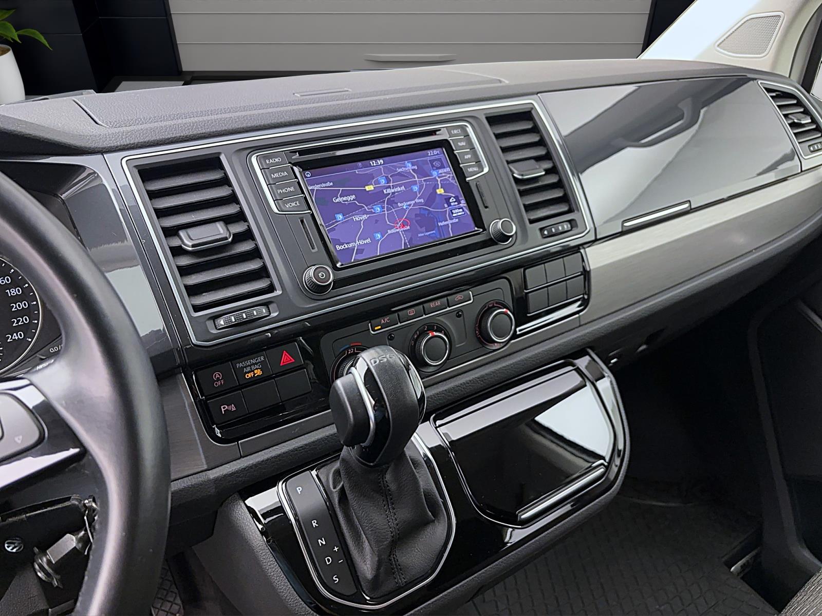 Volkswagen T6 Multivan Comfortline 2,0 DSG TDI AHK/Navi/Kamera