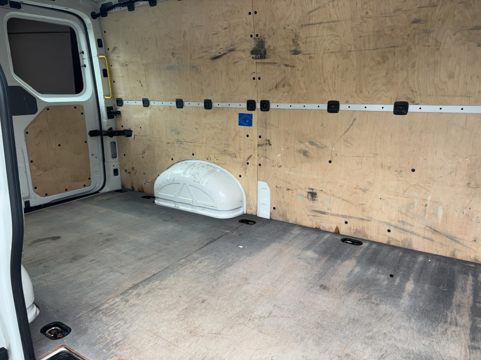 Volkswagen Crafter 30 Kasten Mittel ND2,0 TDI Klima/Kamera