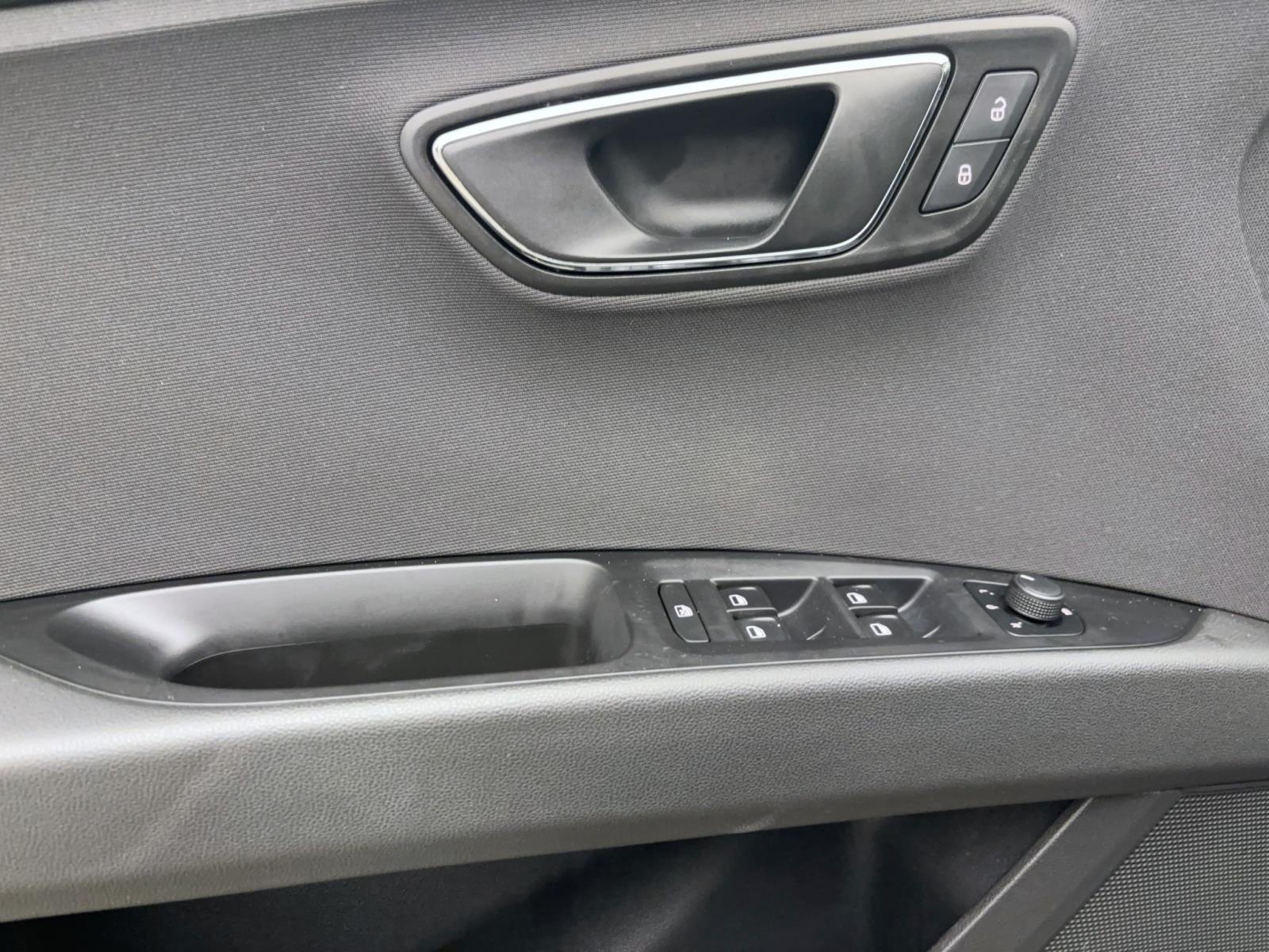 Seat Leon 1.2 TSI Style Navi Bluetooth Tempo Klima