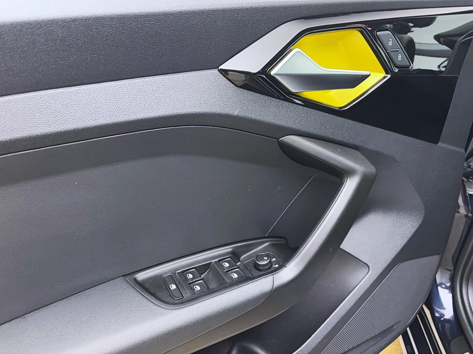 Audi A1 Sportback 30 TFSI advanced PDC Sitzhzg Tempo Klima