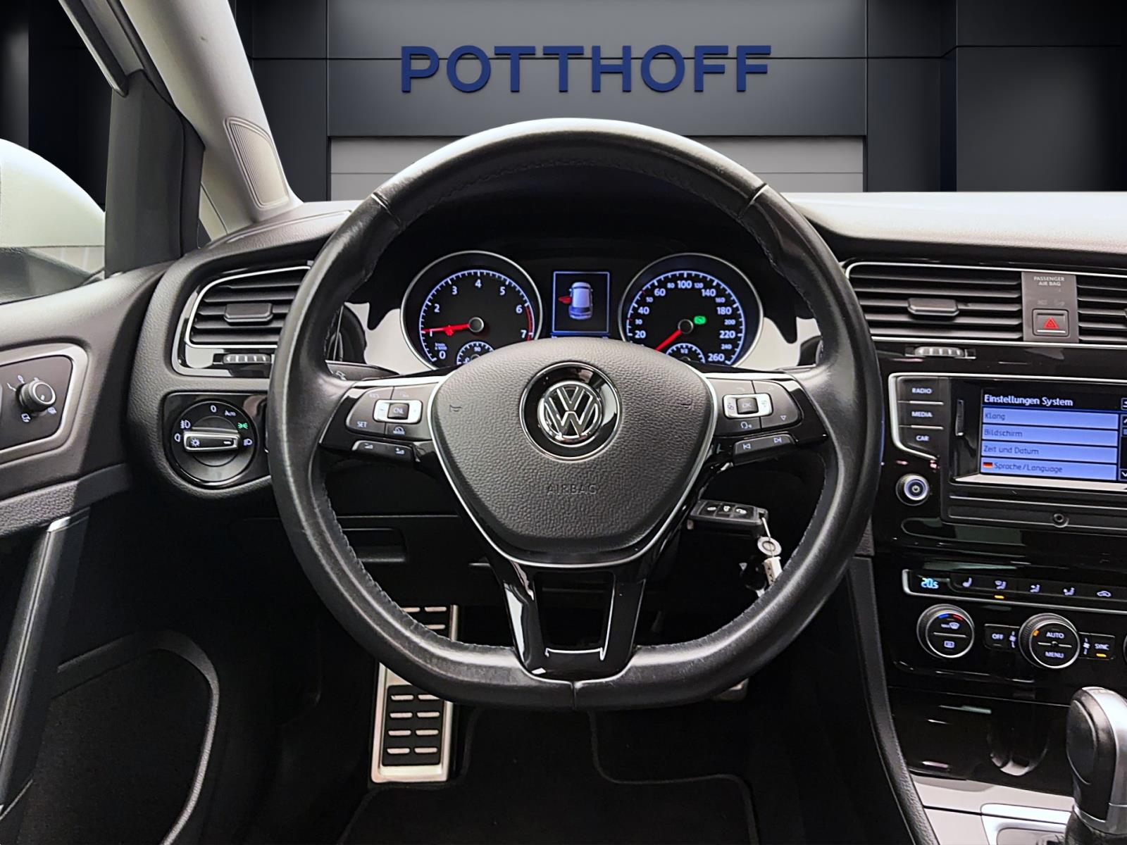 Volkswagen Golf 7 VII 1.2 TSI DSG AllstarPDC Winter Tempo Klima