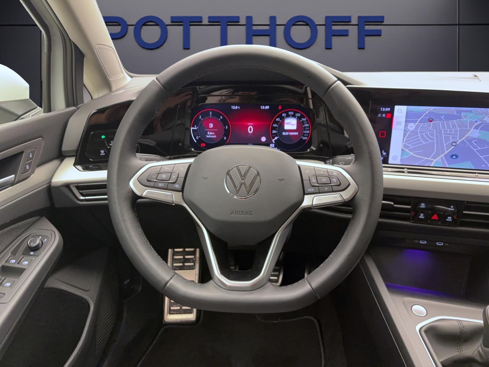 Volkswagen Golf Variant 8 2.0 TDI Move ACC ParkAssist LED Navi AppConnect