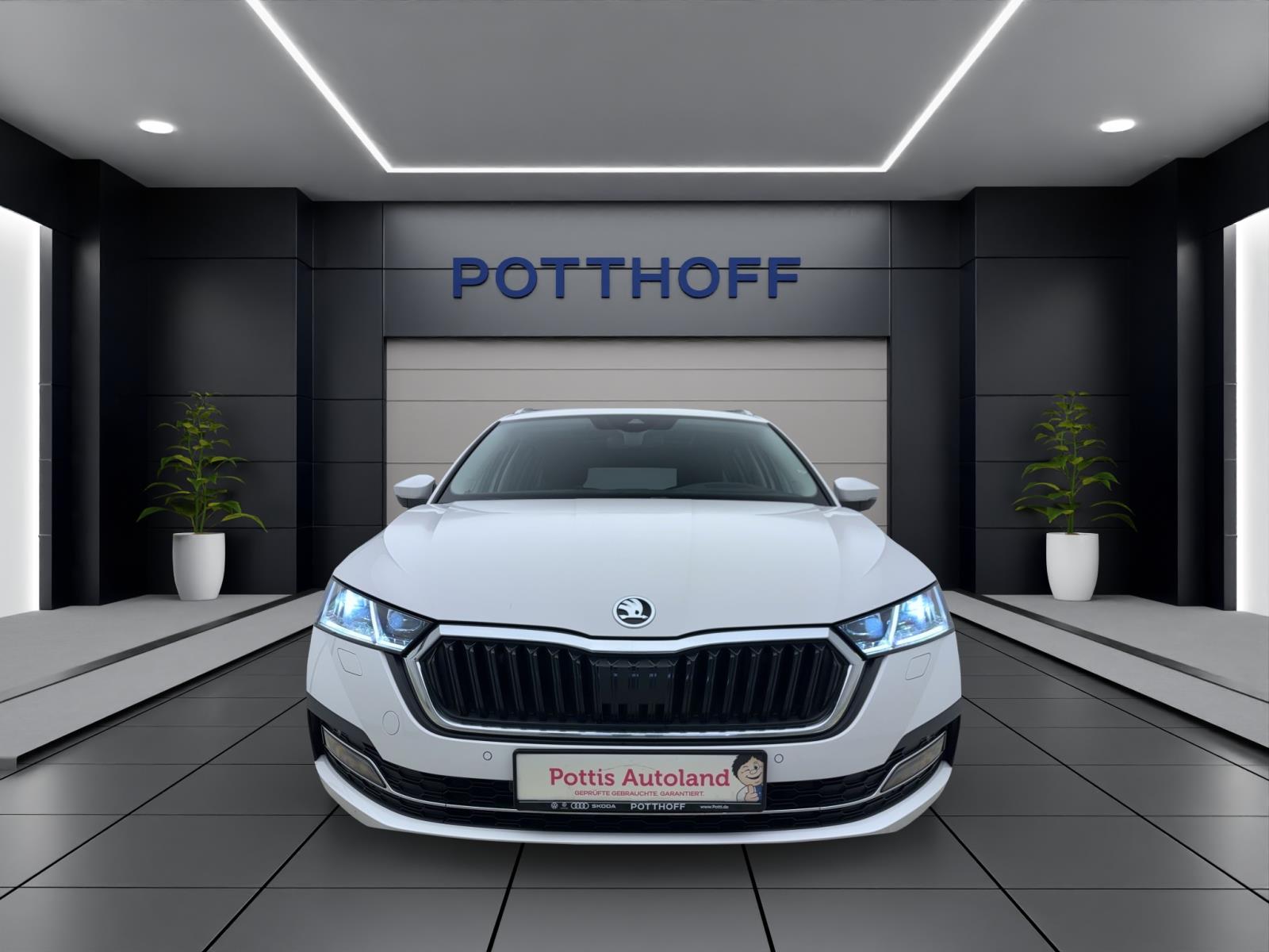 Skoda Octavia Combi 2.0 TDI StylePano ACC PDC LED SmartLink Sitzhzg