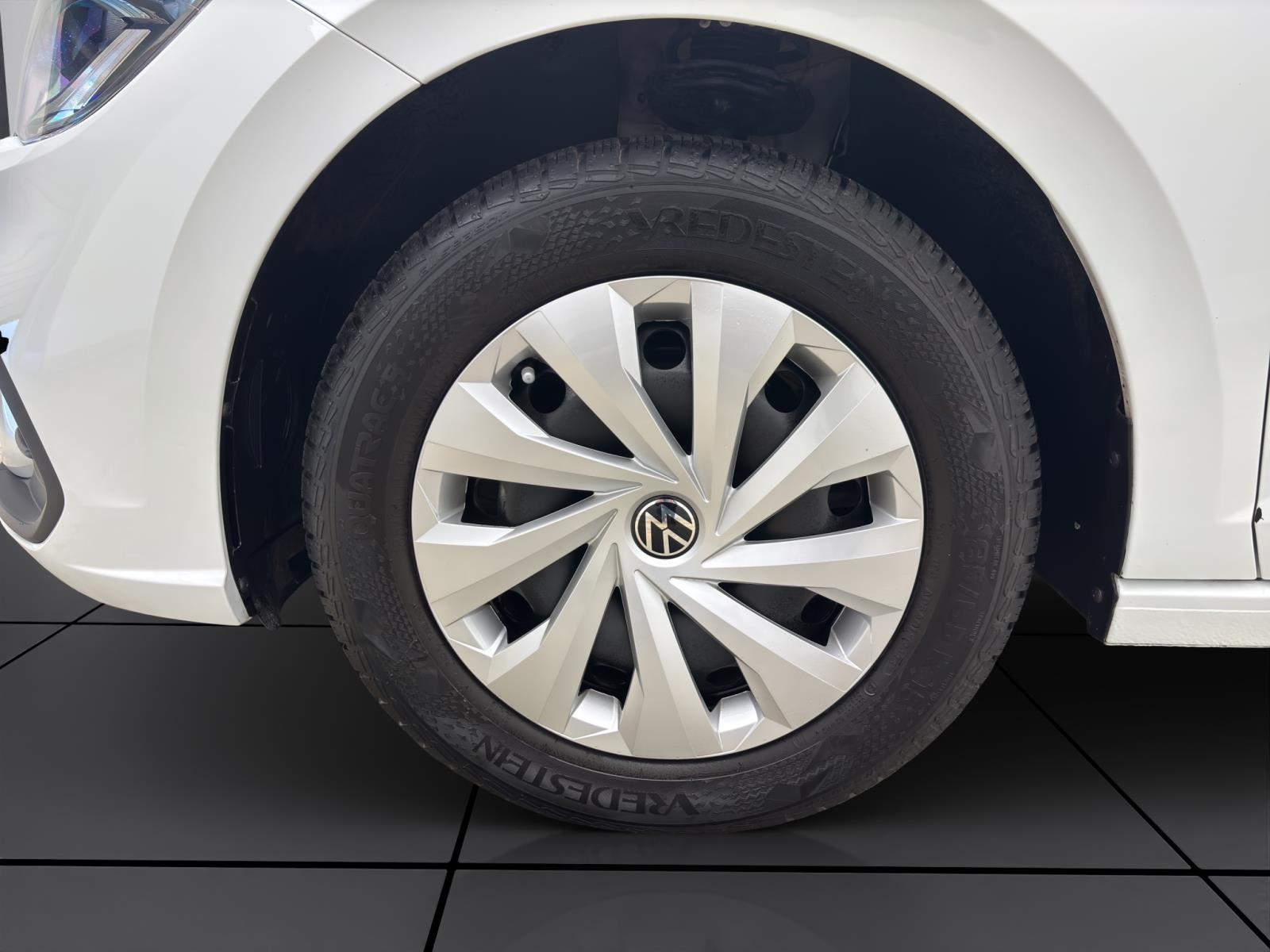 Volkswagen Polo 1.0 MPI LIFE NAVI LED LIGHTASSIST LANEASSIST
