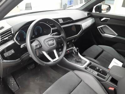 Audi Q3 35 TDI S lineACC PDC Kamera Navi Sitzhzg