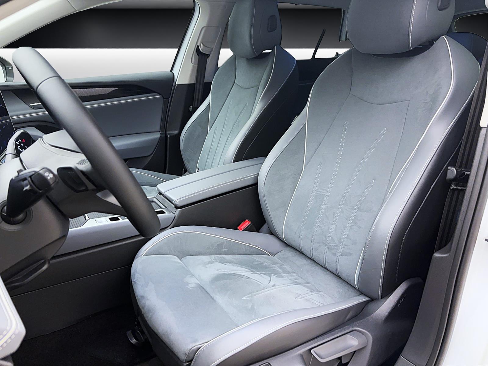 Volkswagen Passat Variant 1.5 eTSI DSG BUSINESS NAVI AHK KAMERA LED