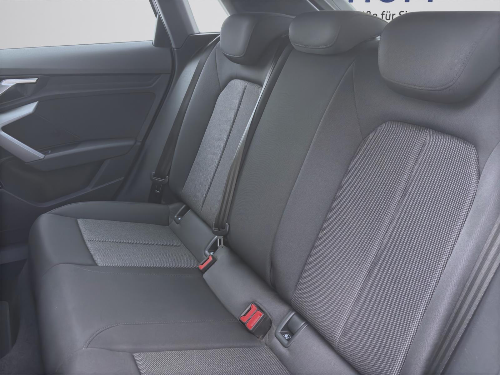Audi A3 Sportback 30 TFSI BUSINESS SONOS HuD NAVI KAMERA