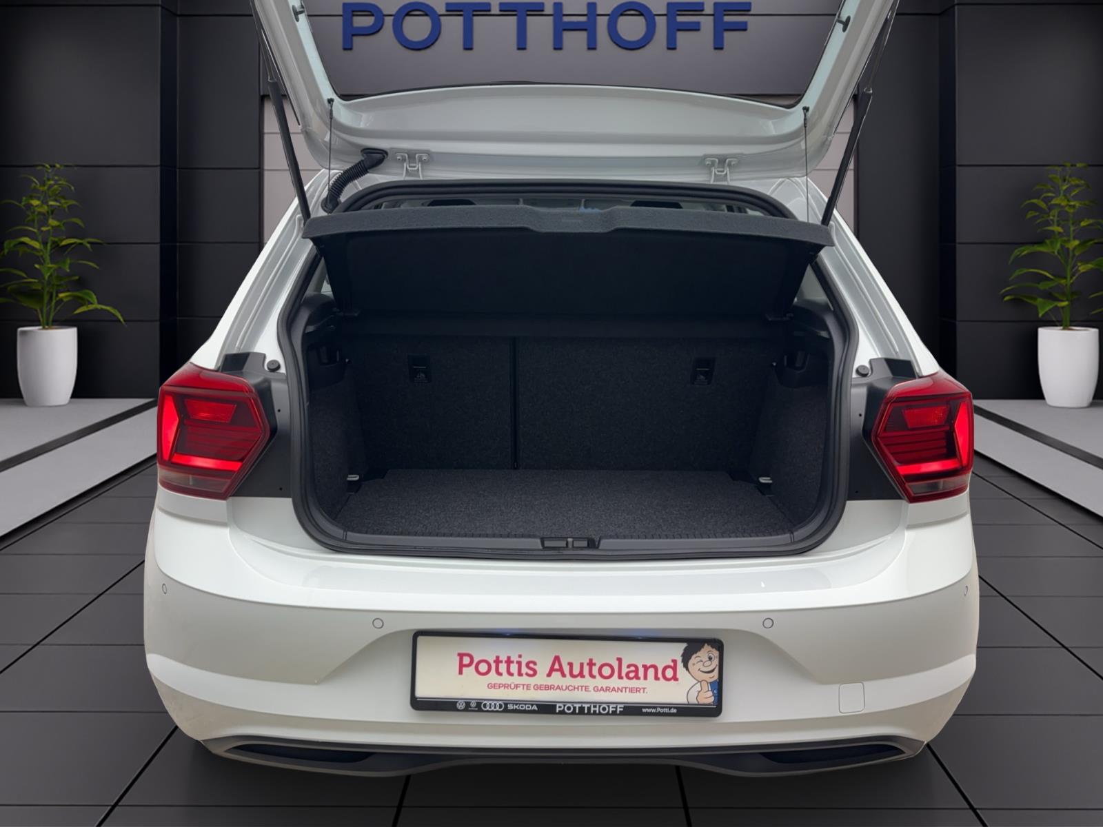Volkswagen Polo 1.0 TSI DSG Highline PDC Navi Sitzhzg Klima