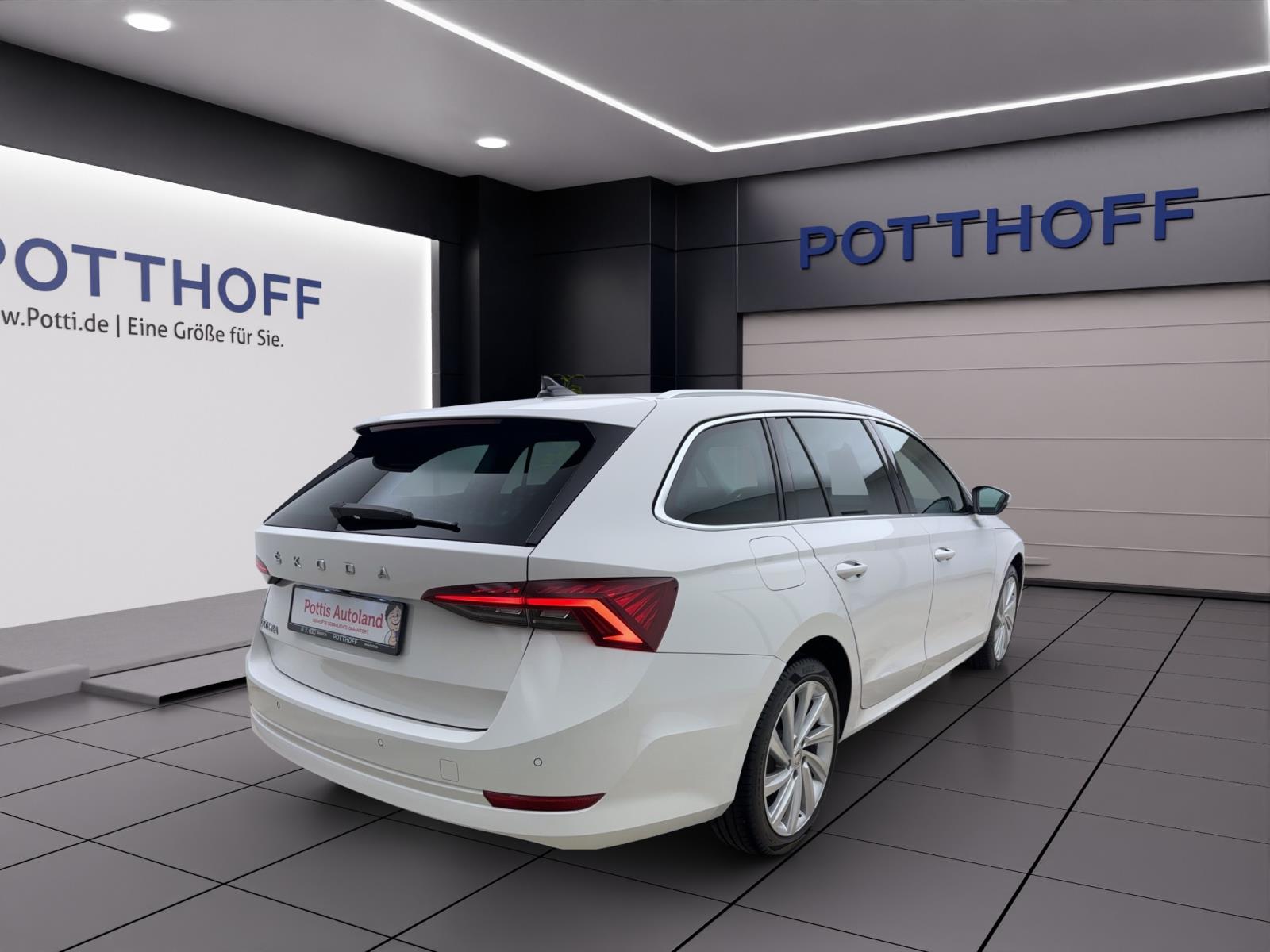 Skoda Octavia Combi 2.0 TDI DSG StyleAHK ACC PDC Kamera LED Navi Kessy