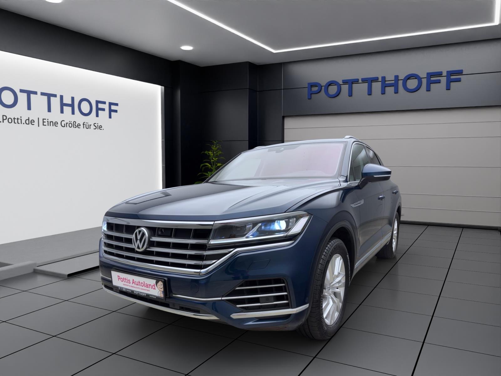 Volkswagen Touareg 3.0 TDI V6 Tiptronic 4Motion Standhzg Pano AHK Navi Luft RearView