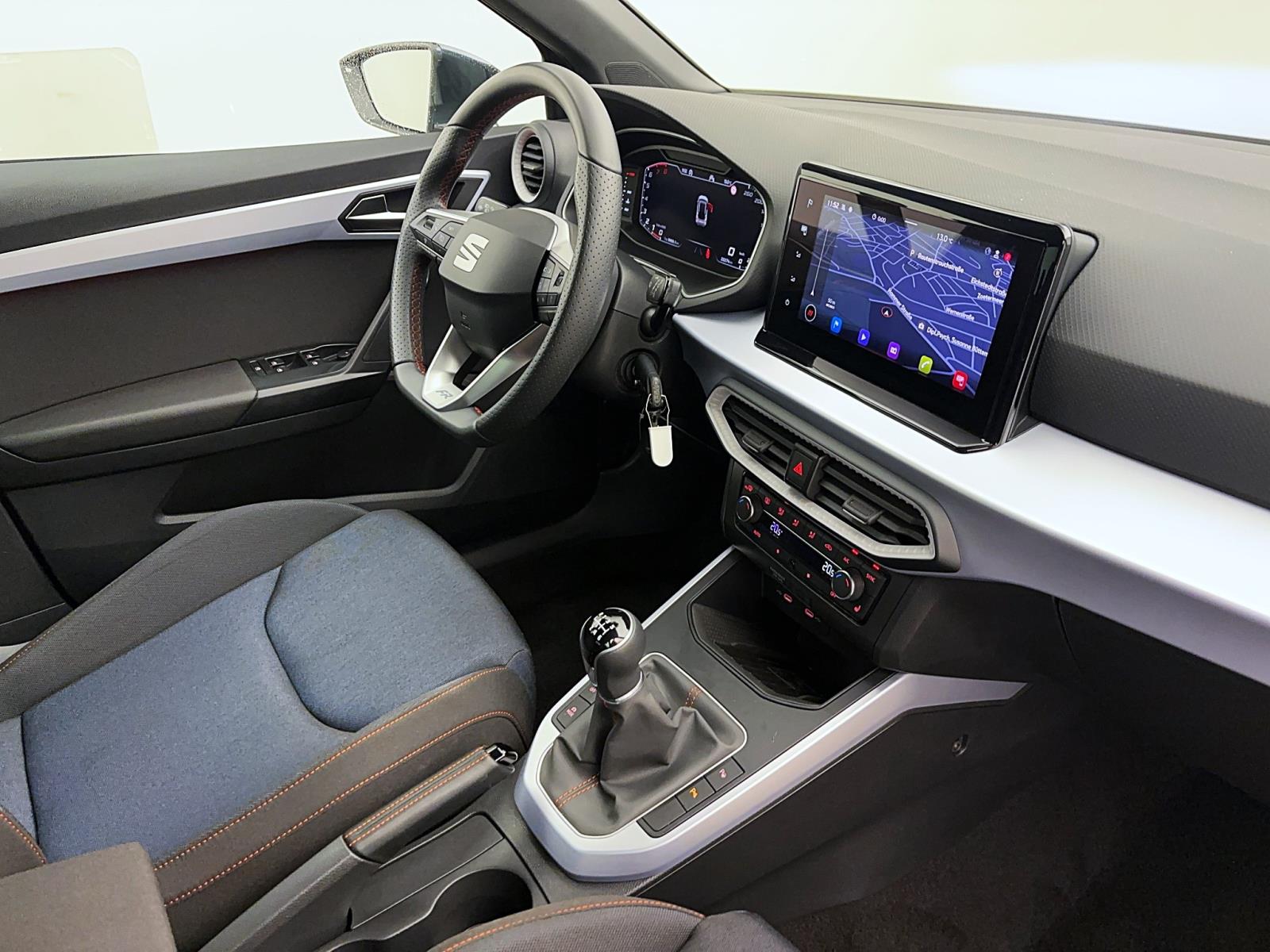 Seat Arona 1.0 TSI FR Navi LED RearAssist ACC Sitzhzg
