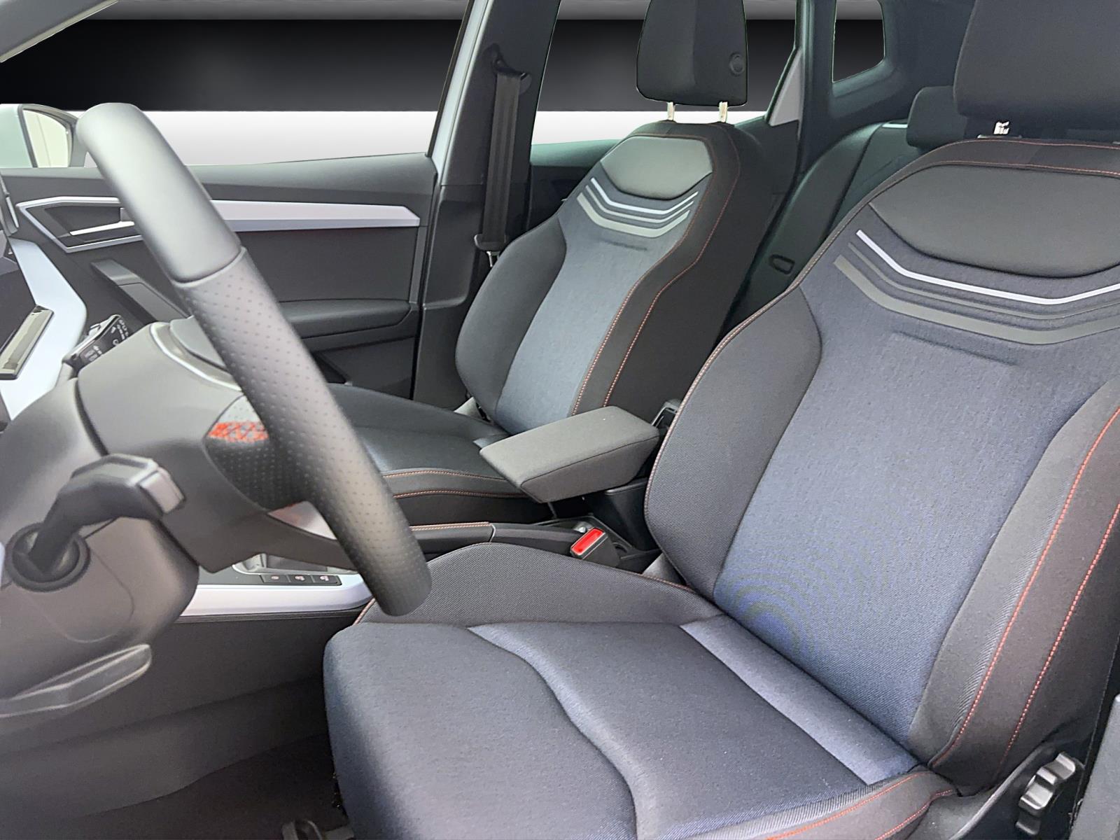 Seat Arona 1.0 TSI FR ACC ParkAssist Kamera LED Navi Sitzhzg