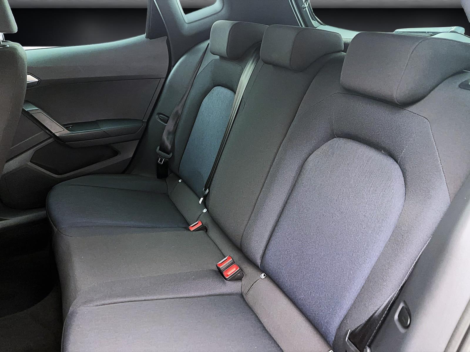 Seat Arona 1.0 TSI DSG FR ACC ParkAssist Kamera LED Navi Winter