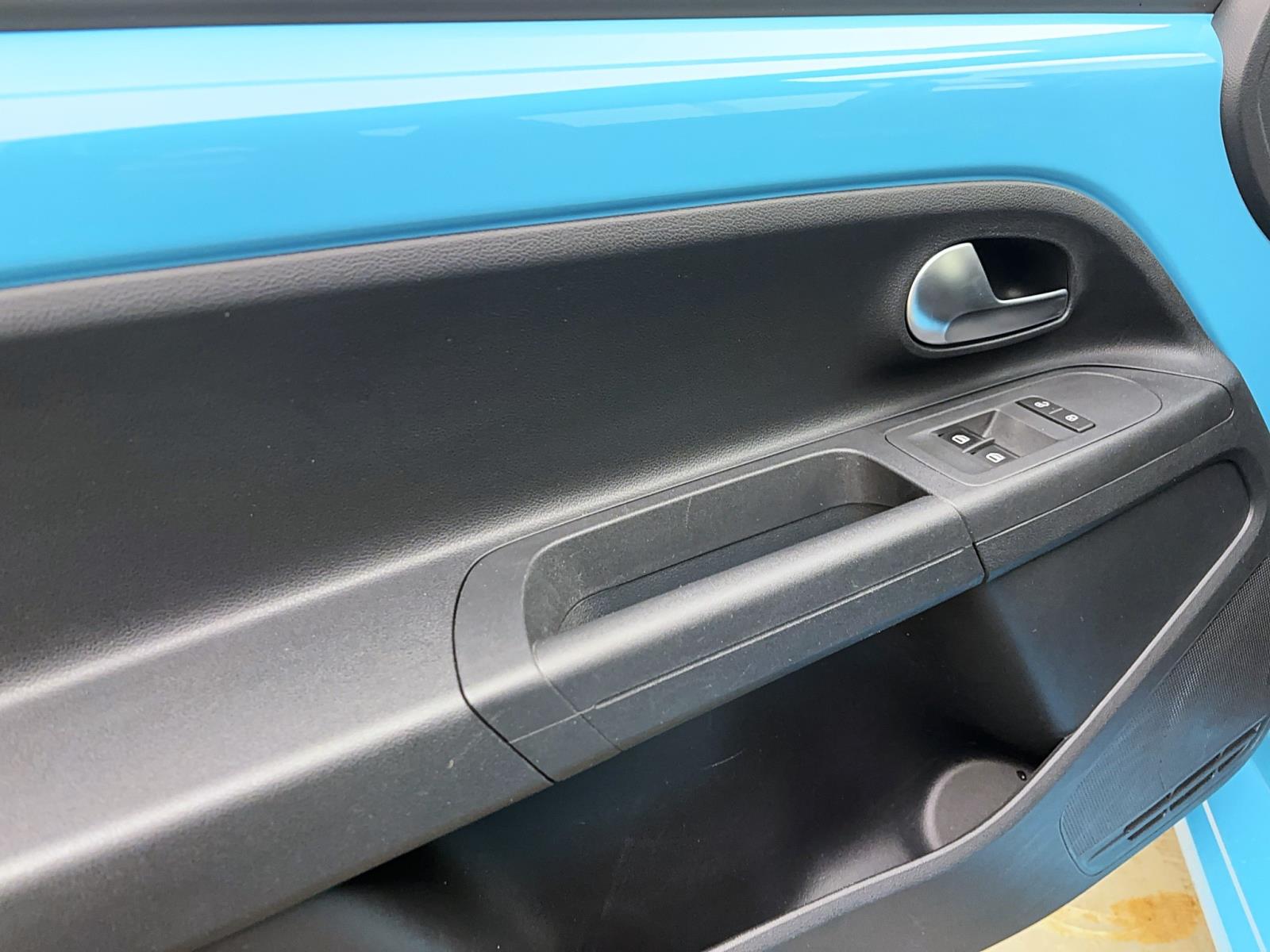 Volkswagen up! 1.0 MPI move up!Klima Licht&Sicht-Paket DAB+