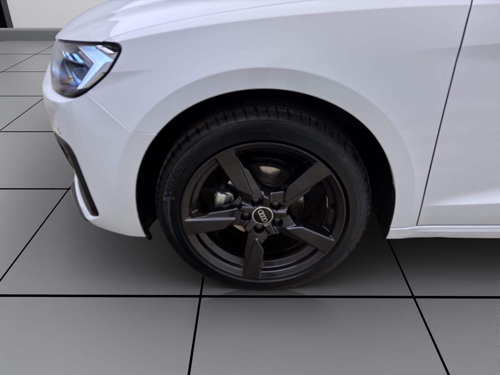 Audi A1 Sportback 25 TFSI PDC LED Sitzhzg Tempo Klima