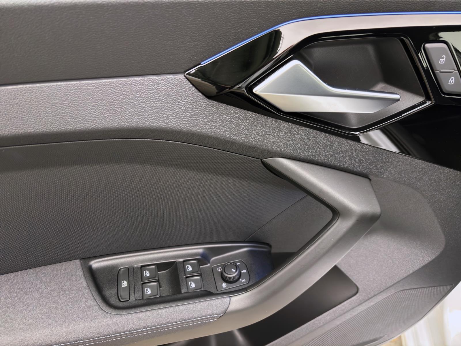 Audi A1 Sportback 25 TFSI PDC LED Sitzhzg Tempo Klima