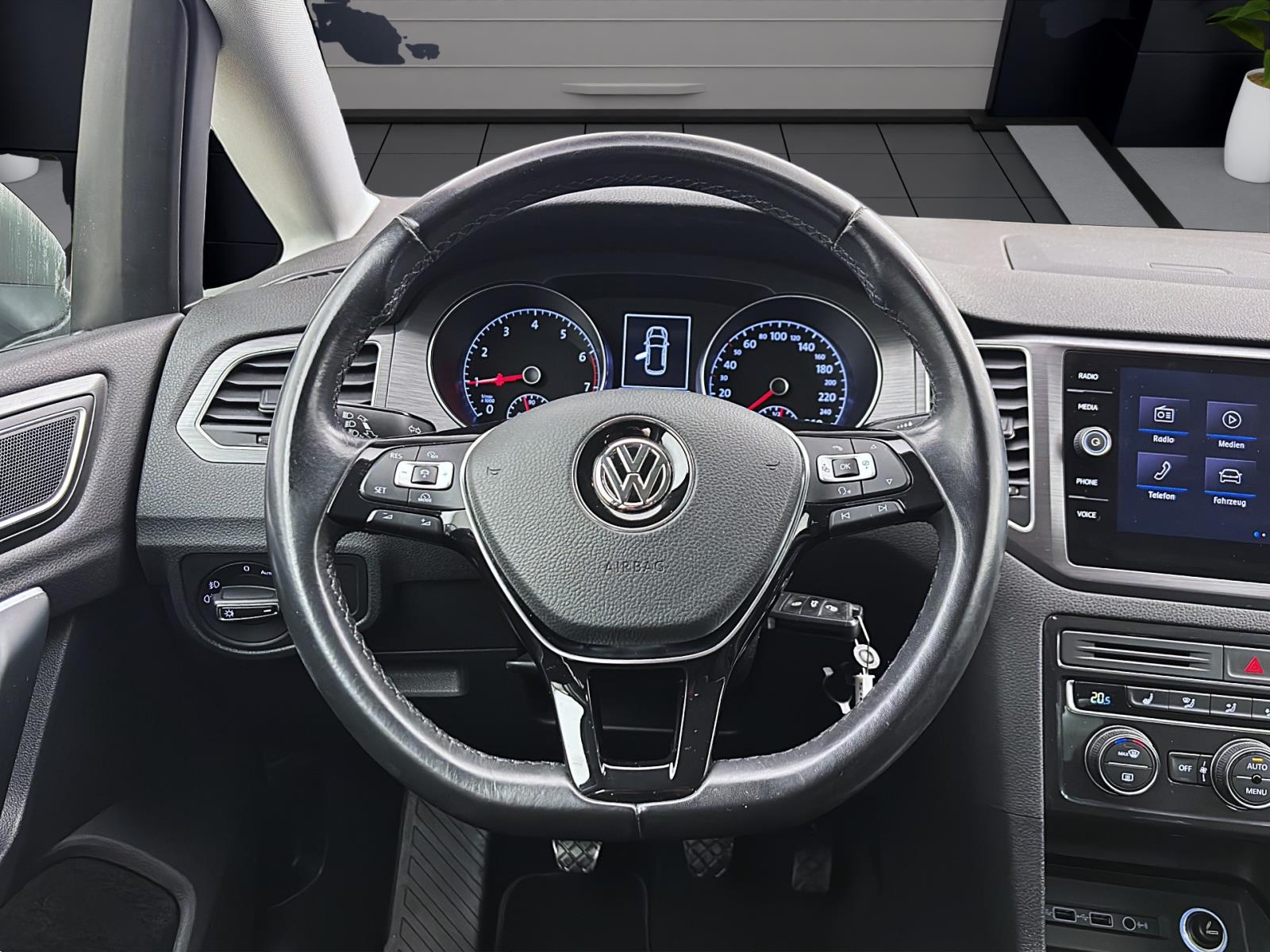 Volkswagen Golf Sportsvan 1.0 TSI Comfortline Navi ACC LightAssist FrontAssist Business
