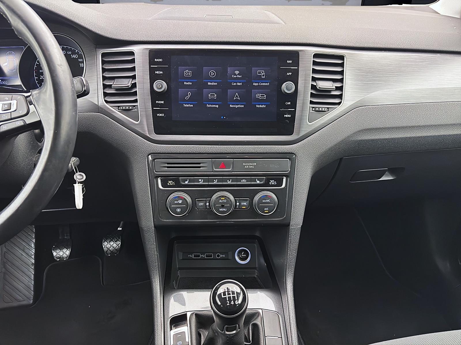 Volkswagen Golf Sportsvan 1.0 TSI Comfortline Navi ACC LightAssist FrontAssist Business