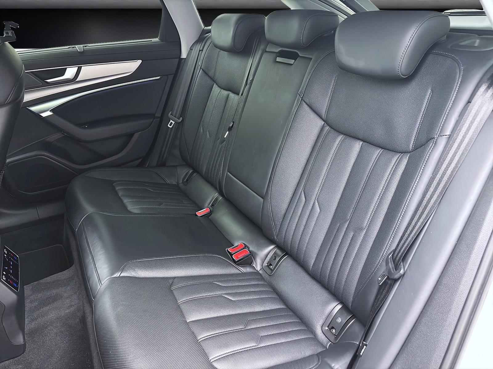 Audi A6 Avant 40 TDI q. designMatrix AHK Navi VirtCockpit