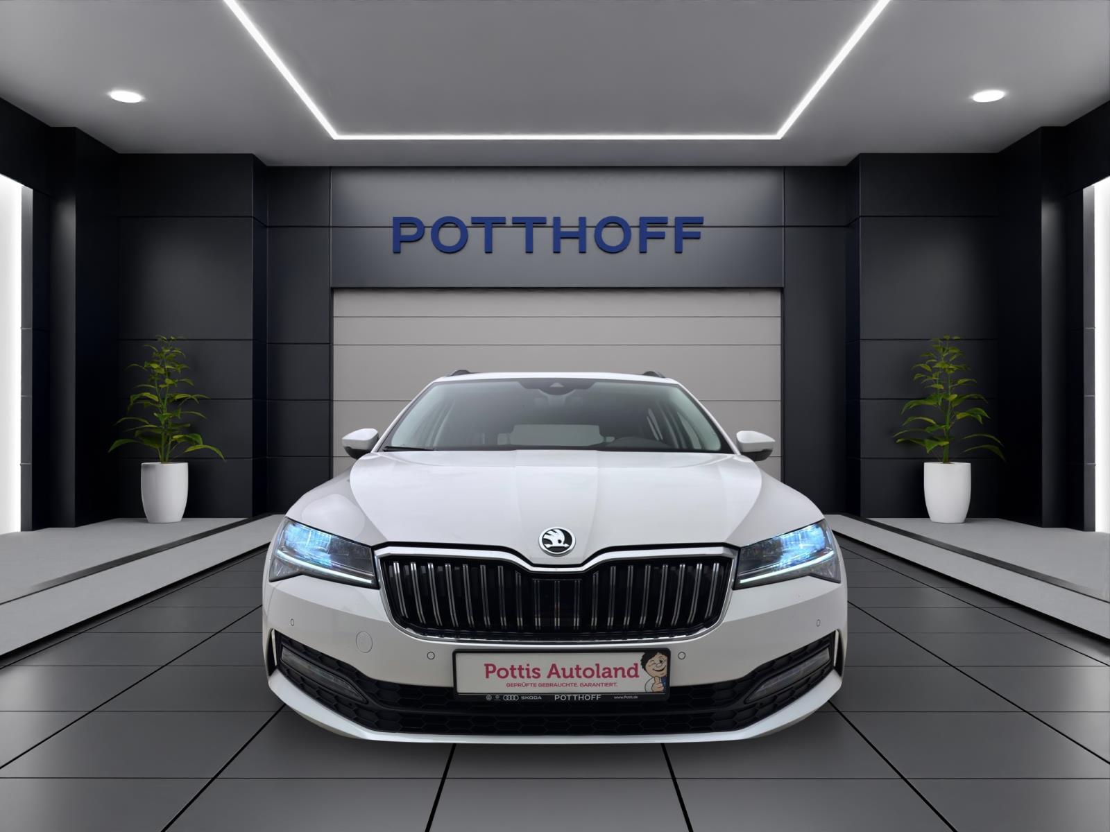 Skoda Superb Combi 2.0 TDI DSG Ambition Navi ACC SideAssist LightAssist