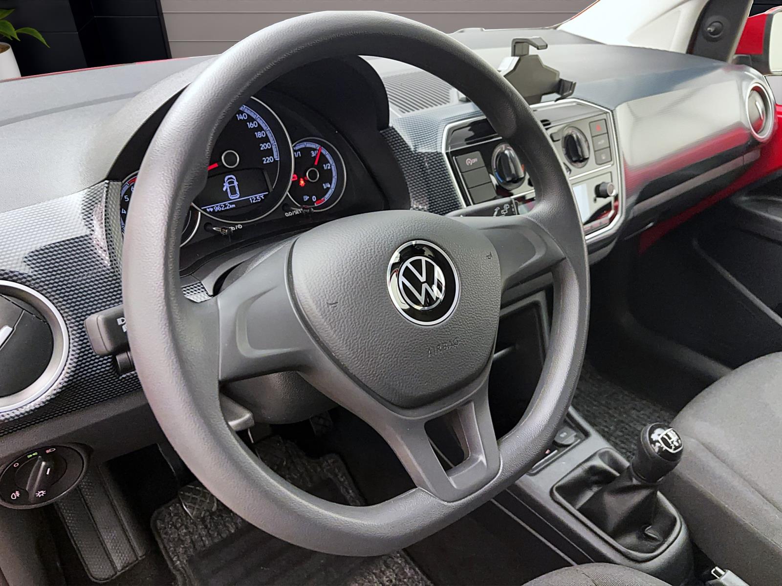 Volkswagen up! 1.0 MPI move Klima DAB+ USB-Schnittstelle