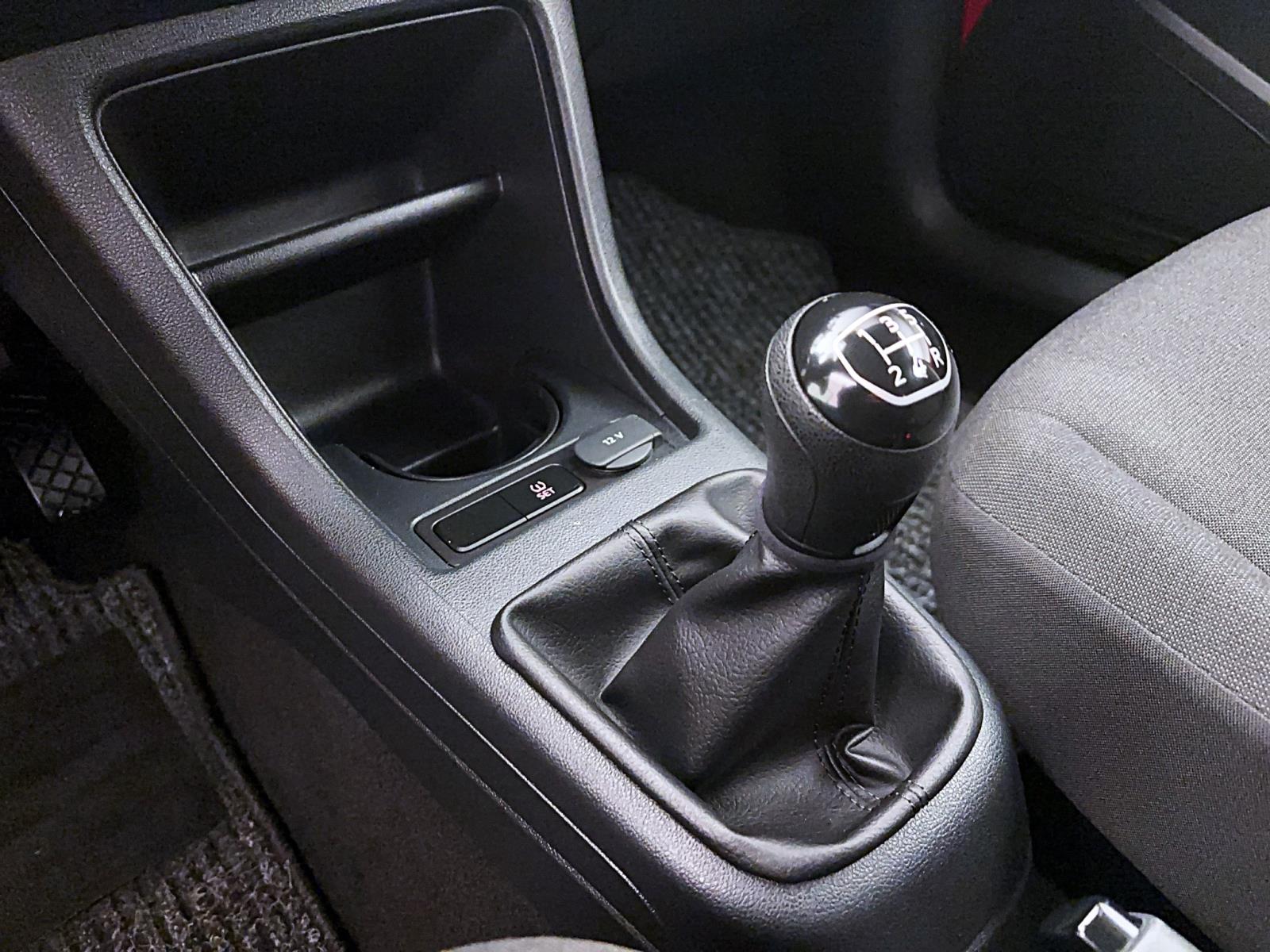 Volkswagen up! 1.0 MPI move Klima DAB+ USB-Schnittstelle
