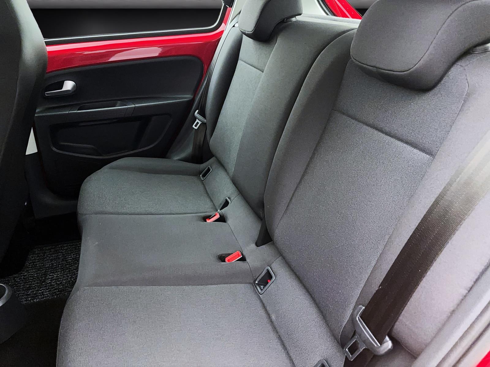 Volkswagen up! 1.0 MPI move Klima DAB+ USB-Schnittstelle