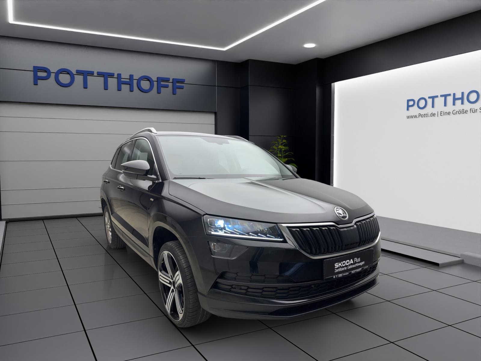 Skoda Karoq 2.0 TDI DSG Clever Pano PDC Kamera LED Navi SmartLink