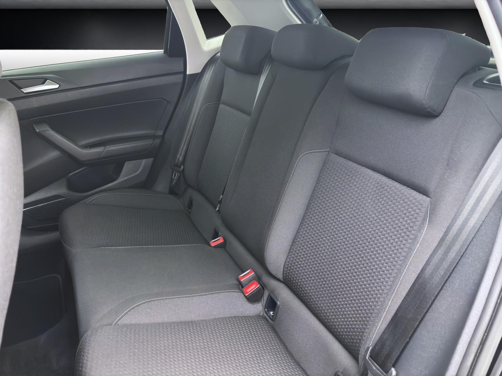 Volkswagen Polo 1.0 TSI DSG Comfortline Navi PDC Sitzhzg AppConnect GRA FrontAsist