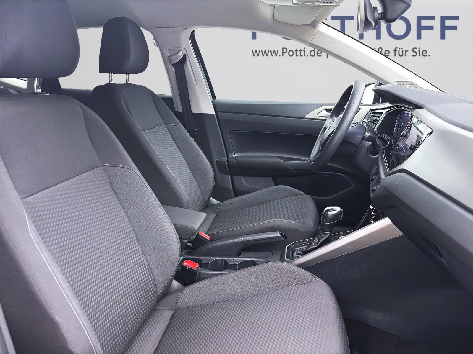 Volkswagen Polo 1.0 TSI DSG Comfortline Navi PDC Sitzhzg AppConnect GRA FrontAsist