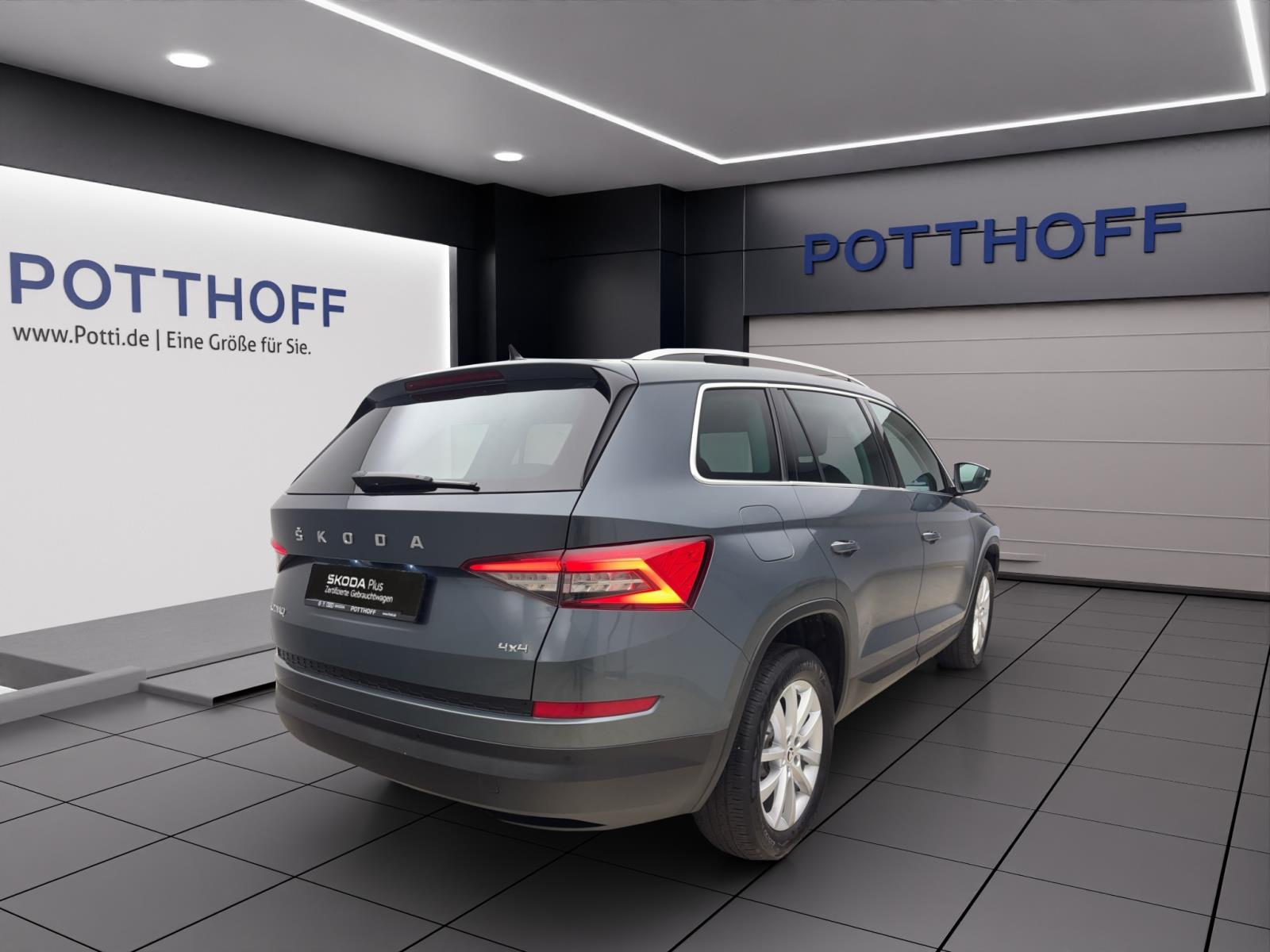 Skoda Kodiaq 2.0 TDI DSG Style 4x4 Standhzg Navi LED ACC RearView