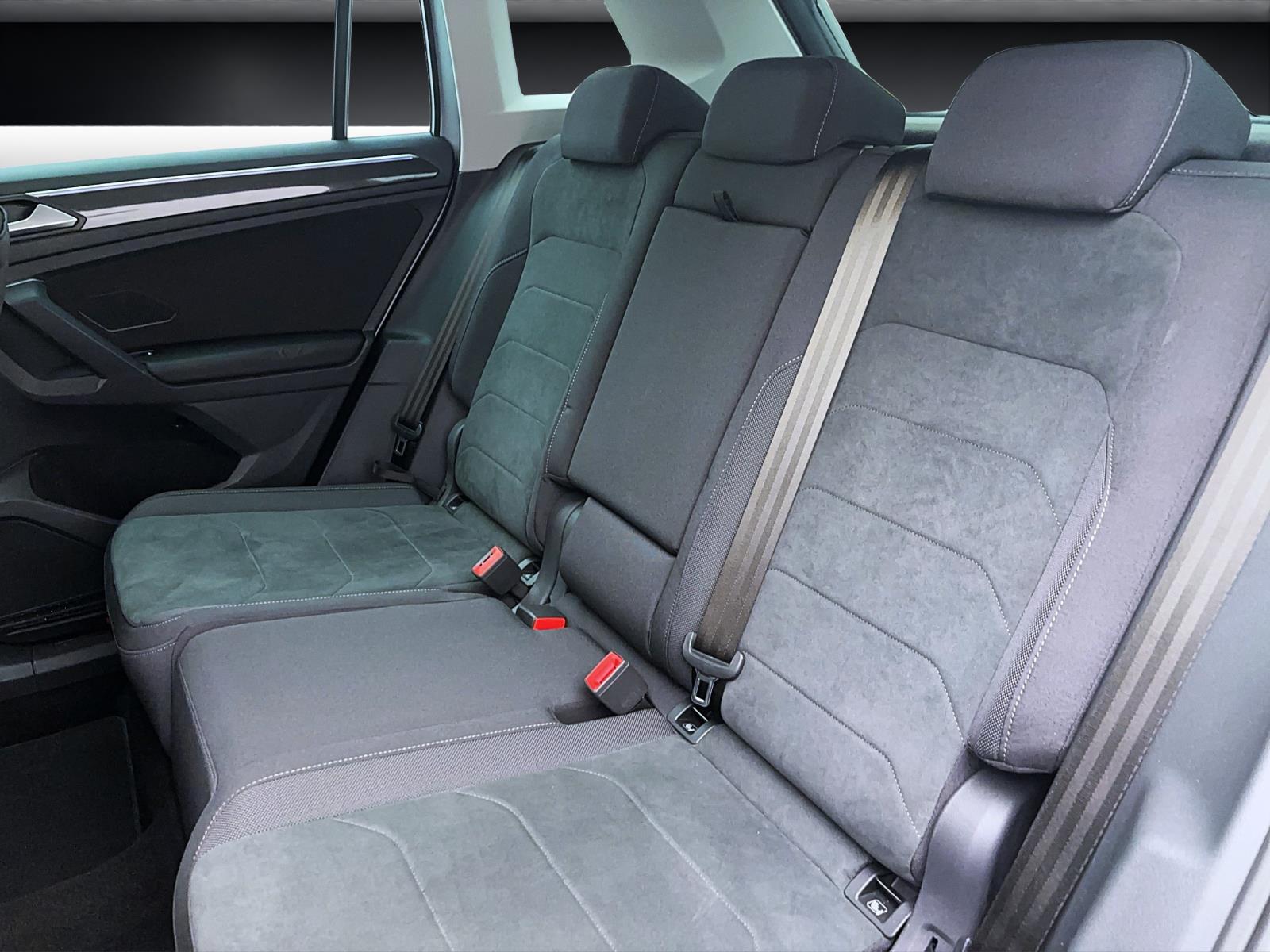 Volkswagen Tiguan 1.4 TSI eHybrid DSG EleganceIQ.Light Navi ACC RearView TravelAssist