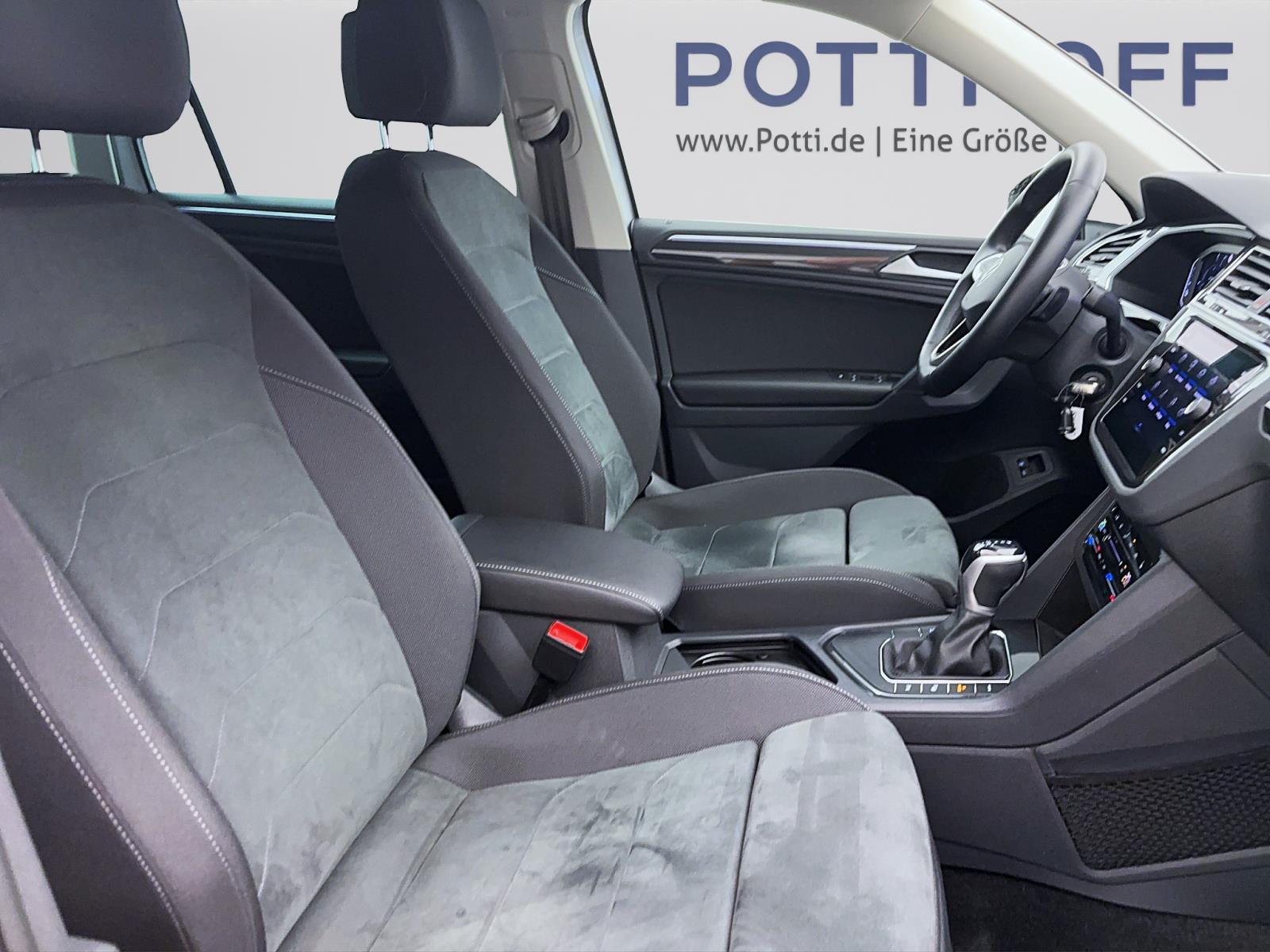 Volkswagen Tiguan 1.4 TSI eHybrid DSG EleganceIQ.Light Navi ACC RearView TravelAssist