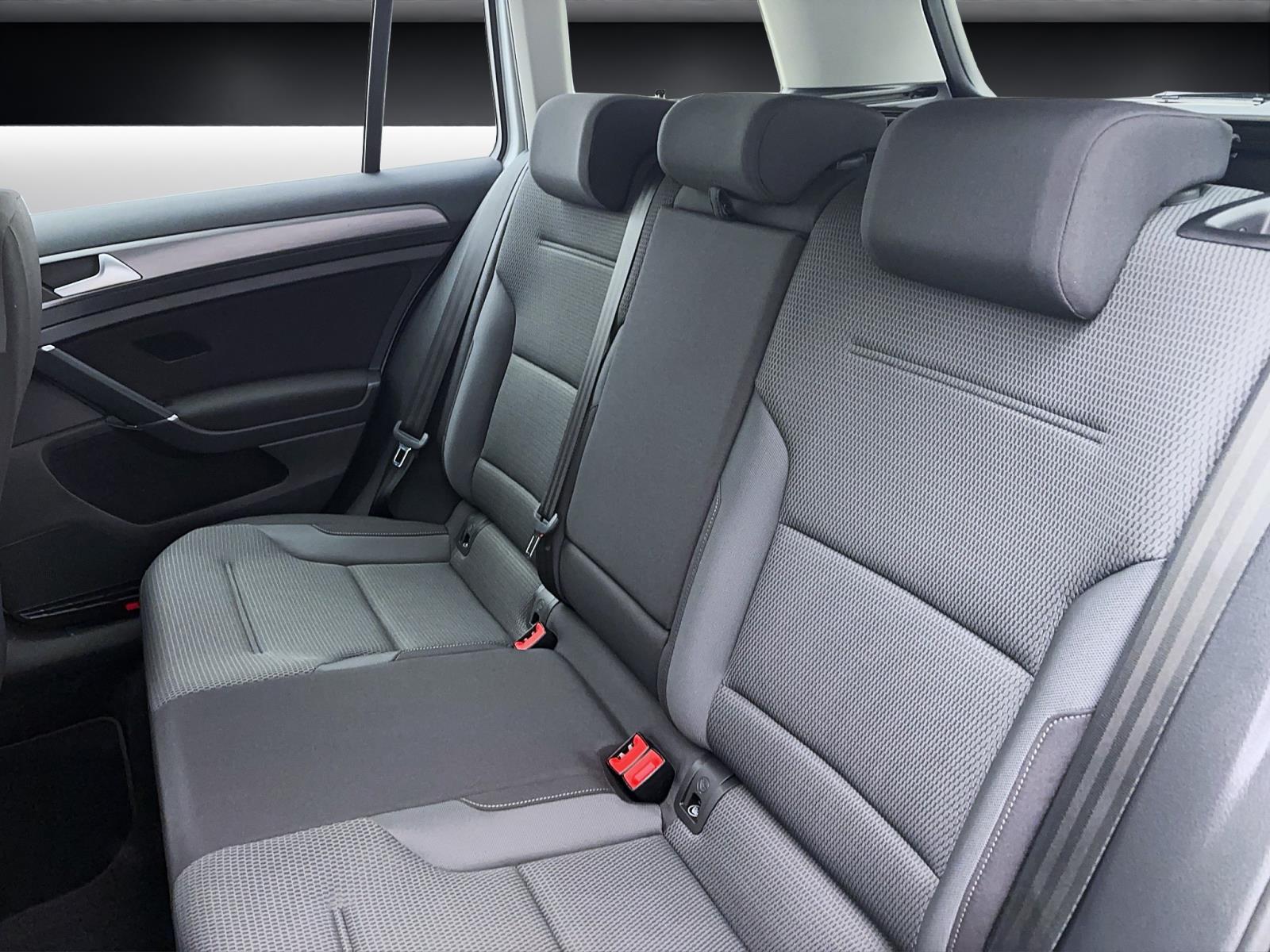 Volkswagen Golf Variant 7 VII 1.5 TSI ComfortlineNavi PDC Sitzhzg Business-Paket