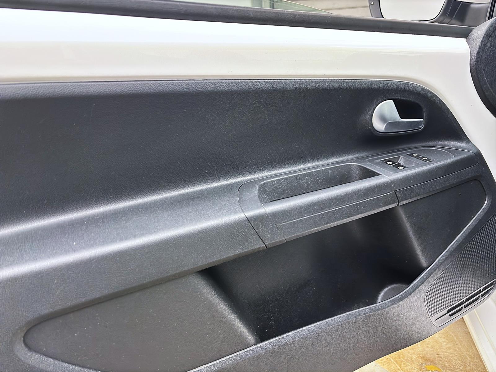 Volkswagen up! 1.0 MPI move up!PDC GRA Climatic USB-Schnittstelle
