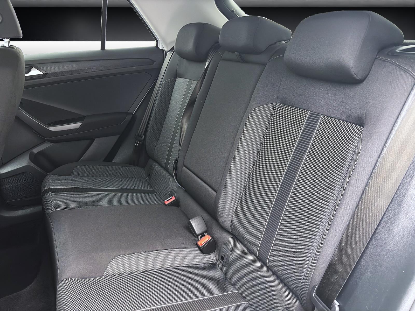 Volkswagen T-Roc 1.0 TSI Life Navi PDC Sitzhzg LED LaneAssist ParkAssist