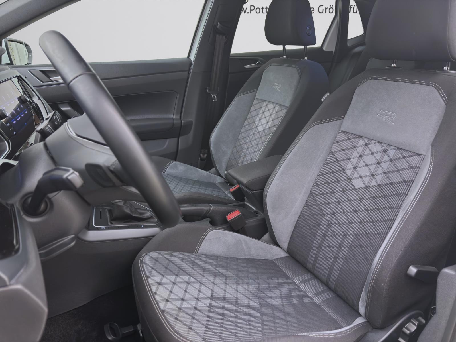 Volkswagen Polo 1.0 TSI DSG R-LINE IQ.LIGHT ACC KAMERA PDC