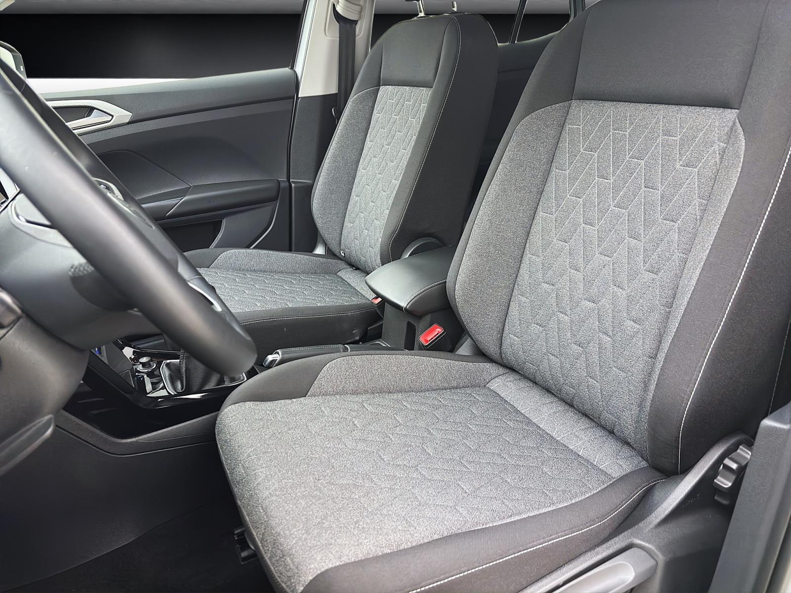Volkswagen T-Cross 1.0 TSI Move Navi PDC Sitzhzg LightAssist LaneAssist