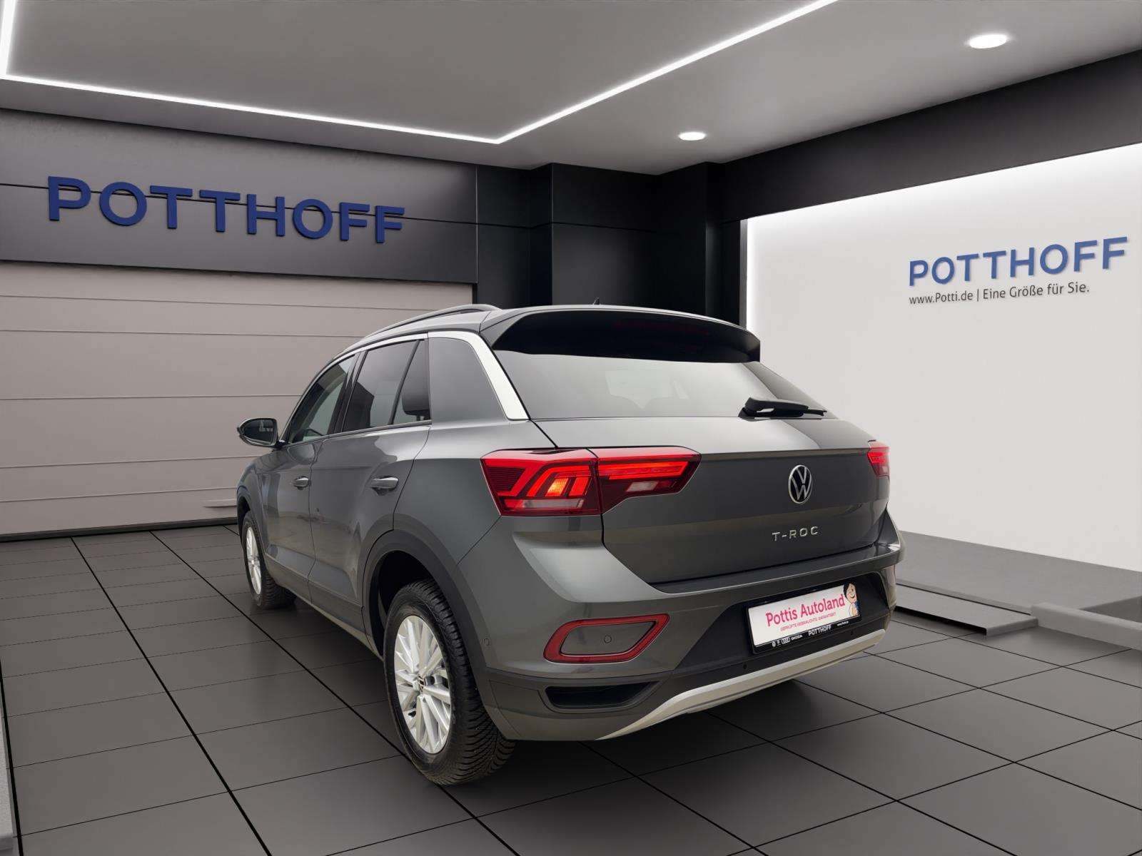 Volkswagen T-Roc 1.0 TSI Life Navi LED ParkAssist PDC Sitzhzg