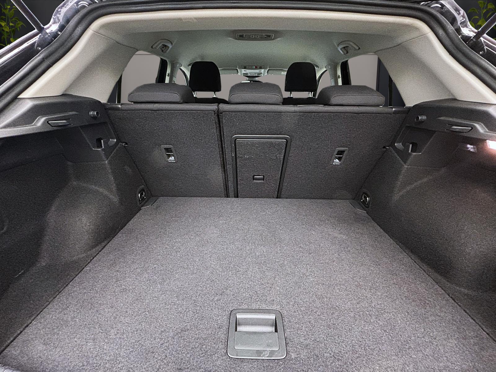 Volkswagen T-Roc 1.0 TSI Life Navi LED PDC Sitzhzg LaneAssist