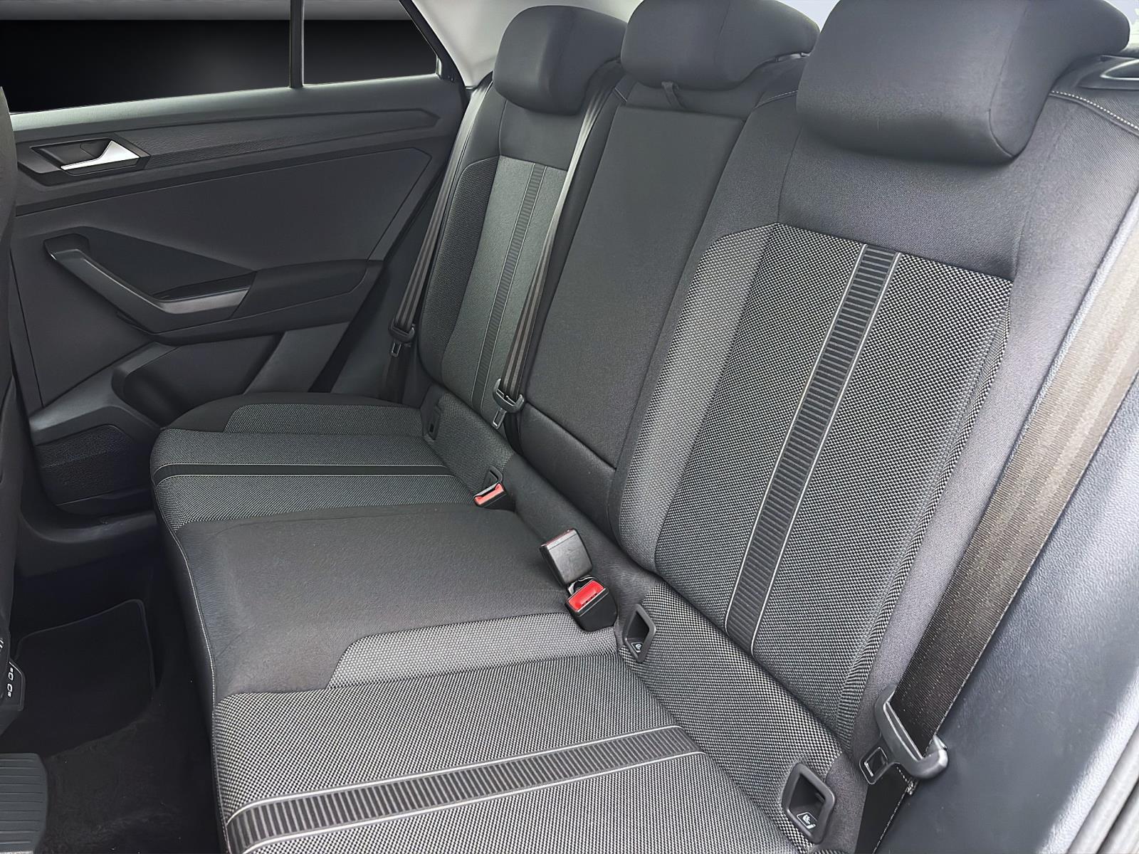 Volkswagen T-Roc 1.0 TSI Life Navi LED PDC Sitzhzg LaneAssist